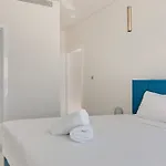 Seaview Luxury Jacuzzi & Pool! 2 Min