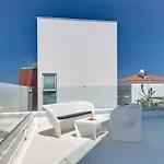 Seaview Luxury Jacuzzi & Pool! 2 Min