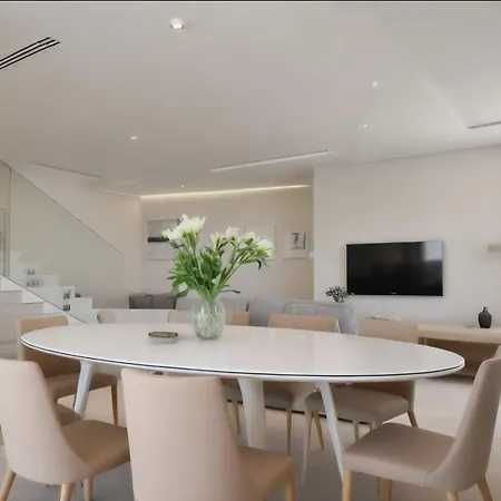 Seaview Luxury Jacuzzi & Pool! 2 Min Protarász