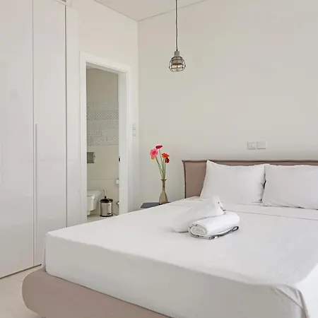 Seaview Luxury Jacuzzi & Pool! 2 Min