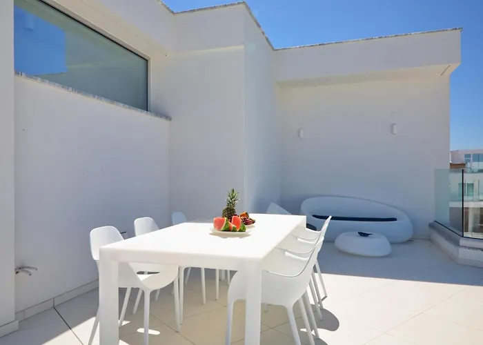 Villa Seaview Luxury Jacuzzi & Pool! 2 Min Protaras