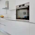 Willa Seaview Luxury Jacuzzi & Pool! 2 Min Protaras