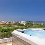 Seaview Luxury Jacuzzi & Pool! 2 Min * Protaras