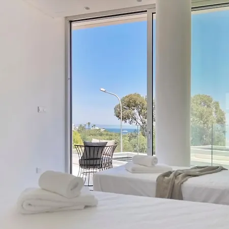 فيلة Seaview Luxury Jacuzzi & Pool! 2 Min