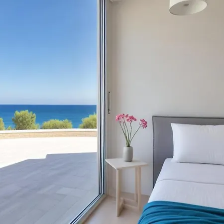 Villa Seaview Luxury Jacuzzi & Pool! 2 Min