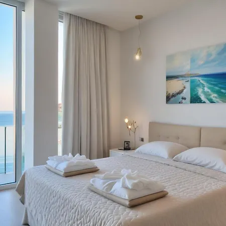 Villa Seaview Luxury Jacuzzi & Pool! 2 Min