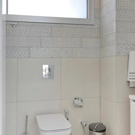 Villa Seaview Luxury Jacuzzi&pool! 2 Min *