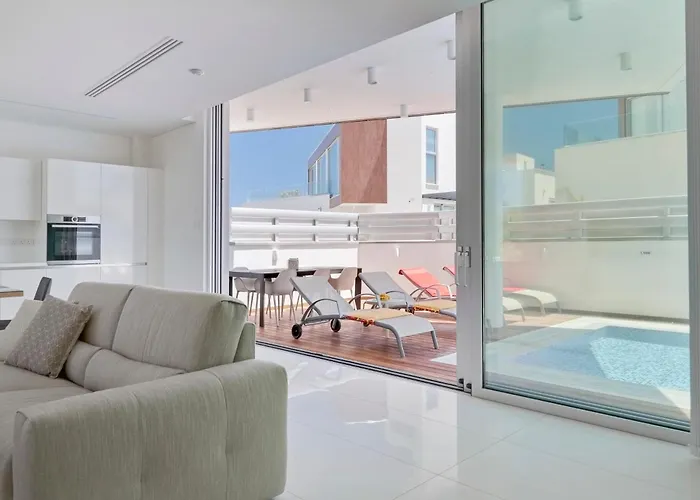 Seaview Luxury Jacuzzi & Pool! 2 Min 别墅 *