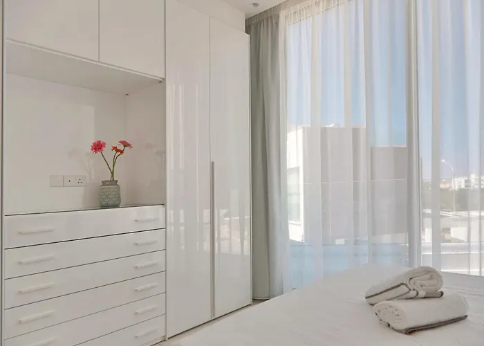 Seaview Luxury Jacuzzi & Pool! 2 Min 别墅 普罗塔拉斯