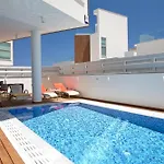 Seaview Luxury Jacuzzi & Pool! 2 Min * פרוטאראס
