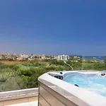 וילה Seaview Luxury Jacuzzi & Pool! 2 Min