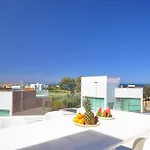 Seaview Luxury Jacuzzi & Pool! 2 Min וילה
