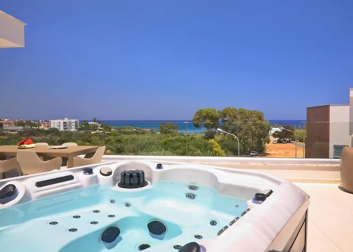 Seaview Luxury Jacuzzi & Pool! 2 Min Vila
