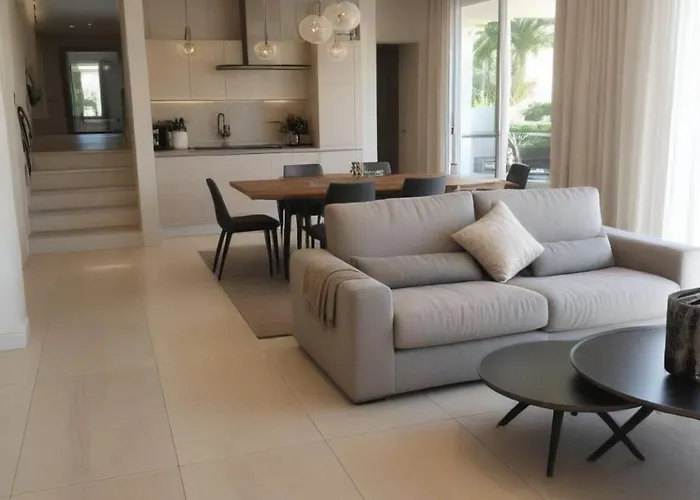 Seaview Luxury Jacuzzi & Pool! 2 Min Vila